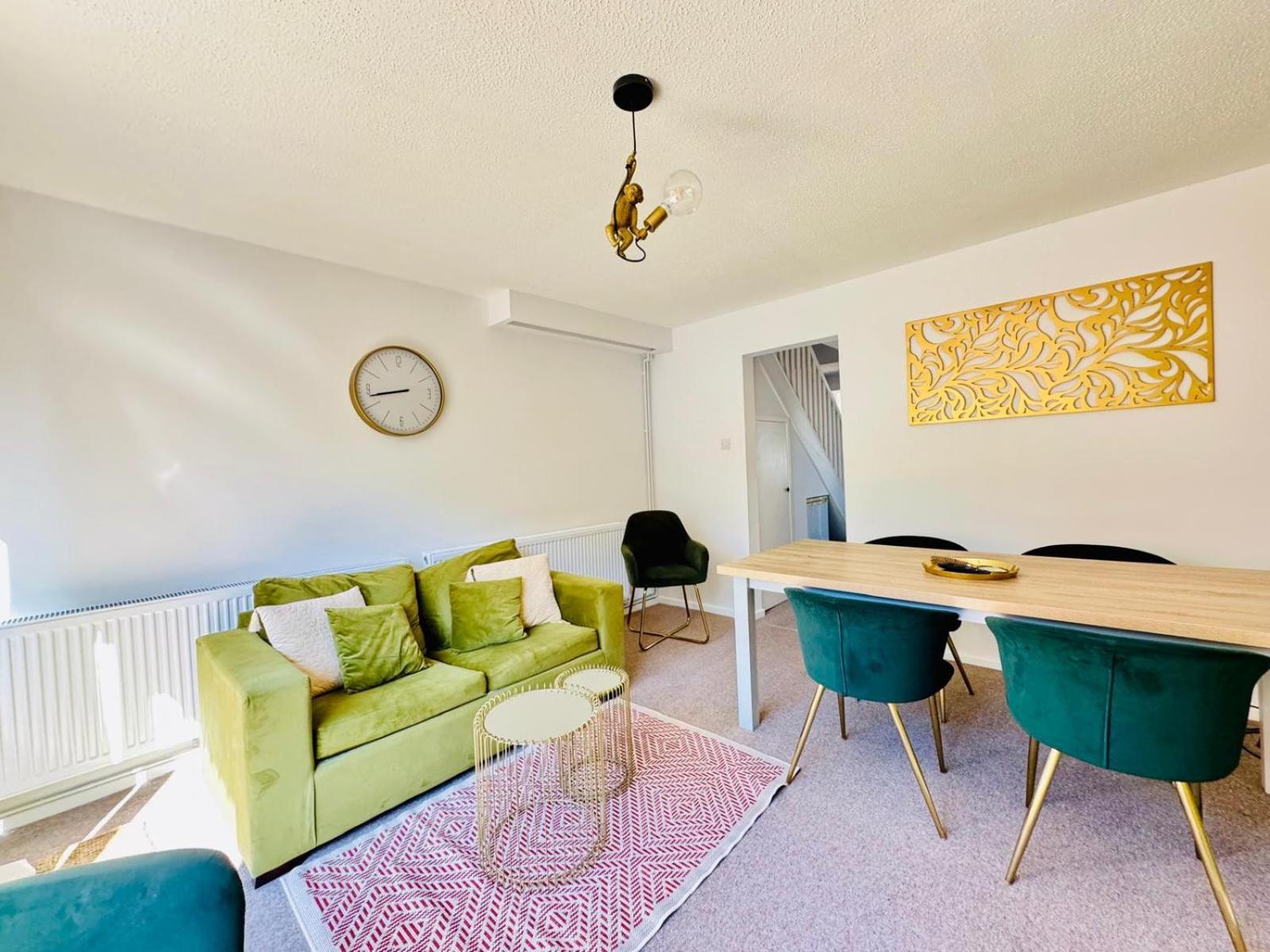 2 Bed House, Sleeps 6, Dog Friendly, Close To A14 M11, With Garden & Parking Long Stay Work Contractor Leisure, Jade CBG Екстериор снимка